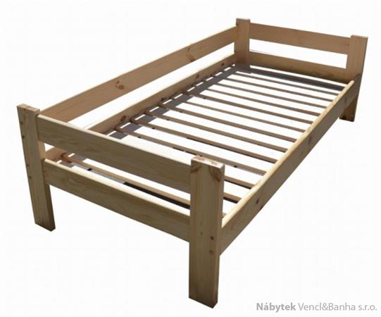 dřevěná jednolůžková postel z masivního dřeva Relaks chalup