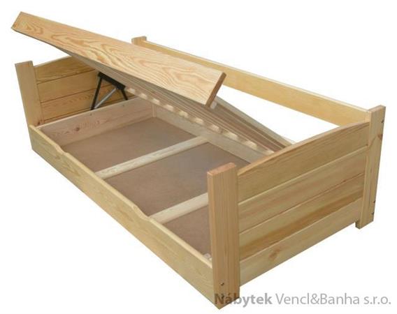 dřevěná dvoulůžková postel s úložným prostorem Twardziel chalup